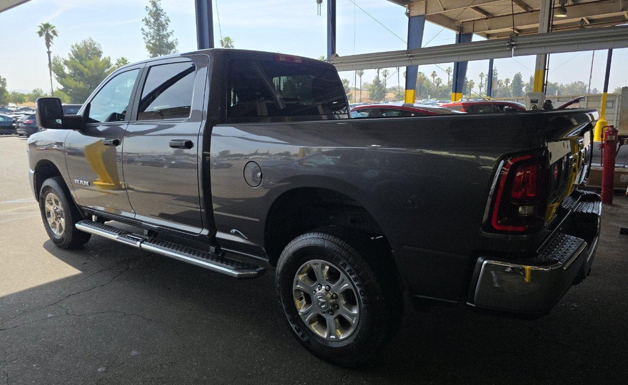 2025 RAM 2500 Big Horn Crew Cab 4x4 6'4' Box
