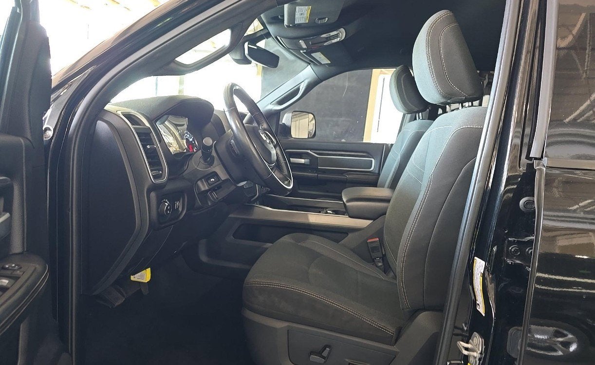 2022 RAM 2500 Big Horn Crew Cab 4x4 6'4' Box