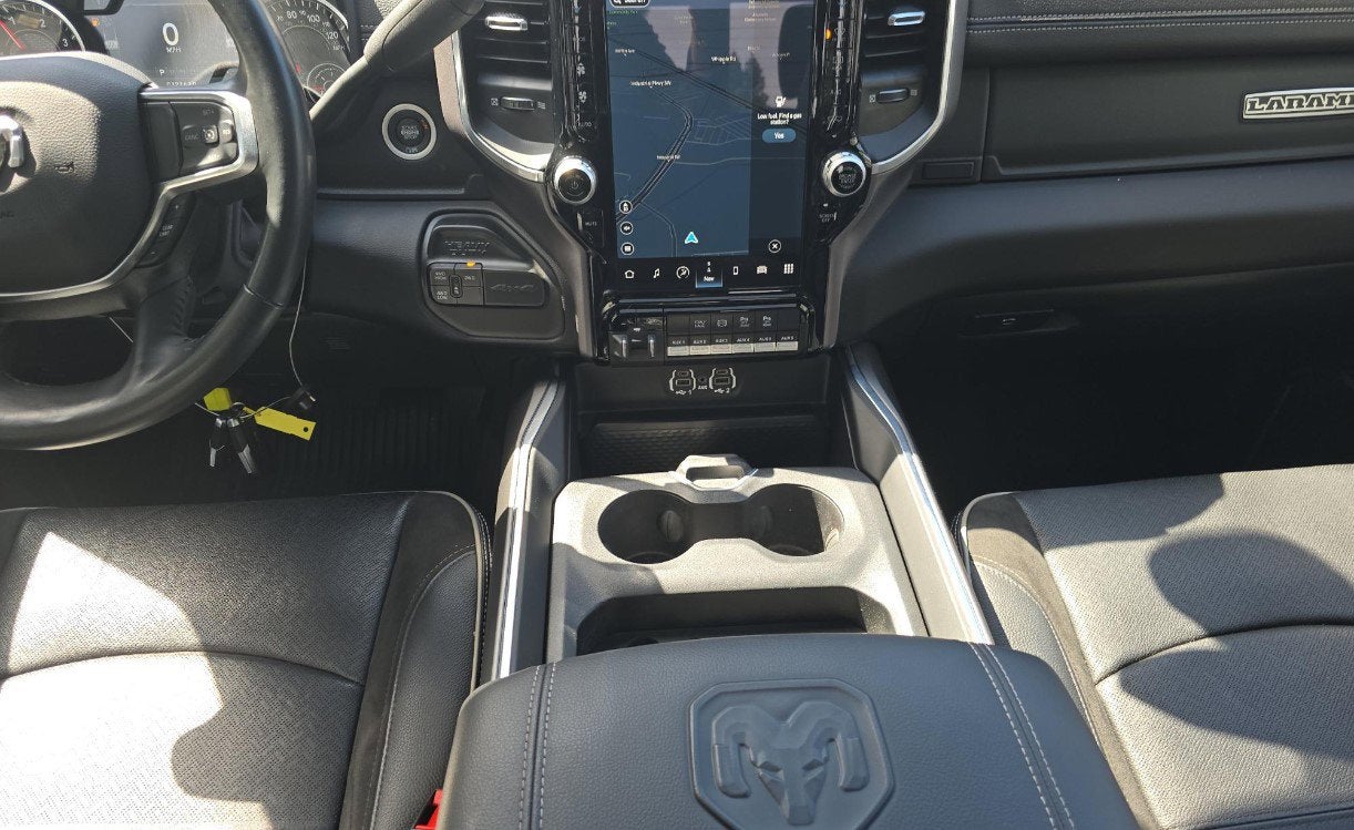 2023 RAM 2500 Laramie Crew Cab 4x4 6'4' Box