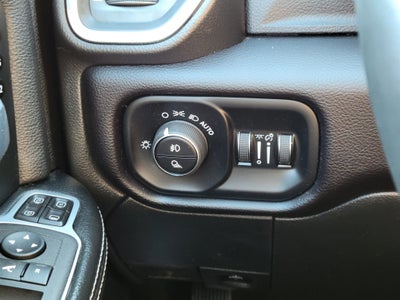 2024 RAM 2500 Laramie Crew Cab 4x4 6'4' Box