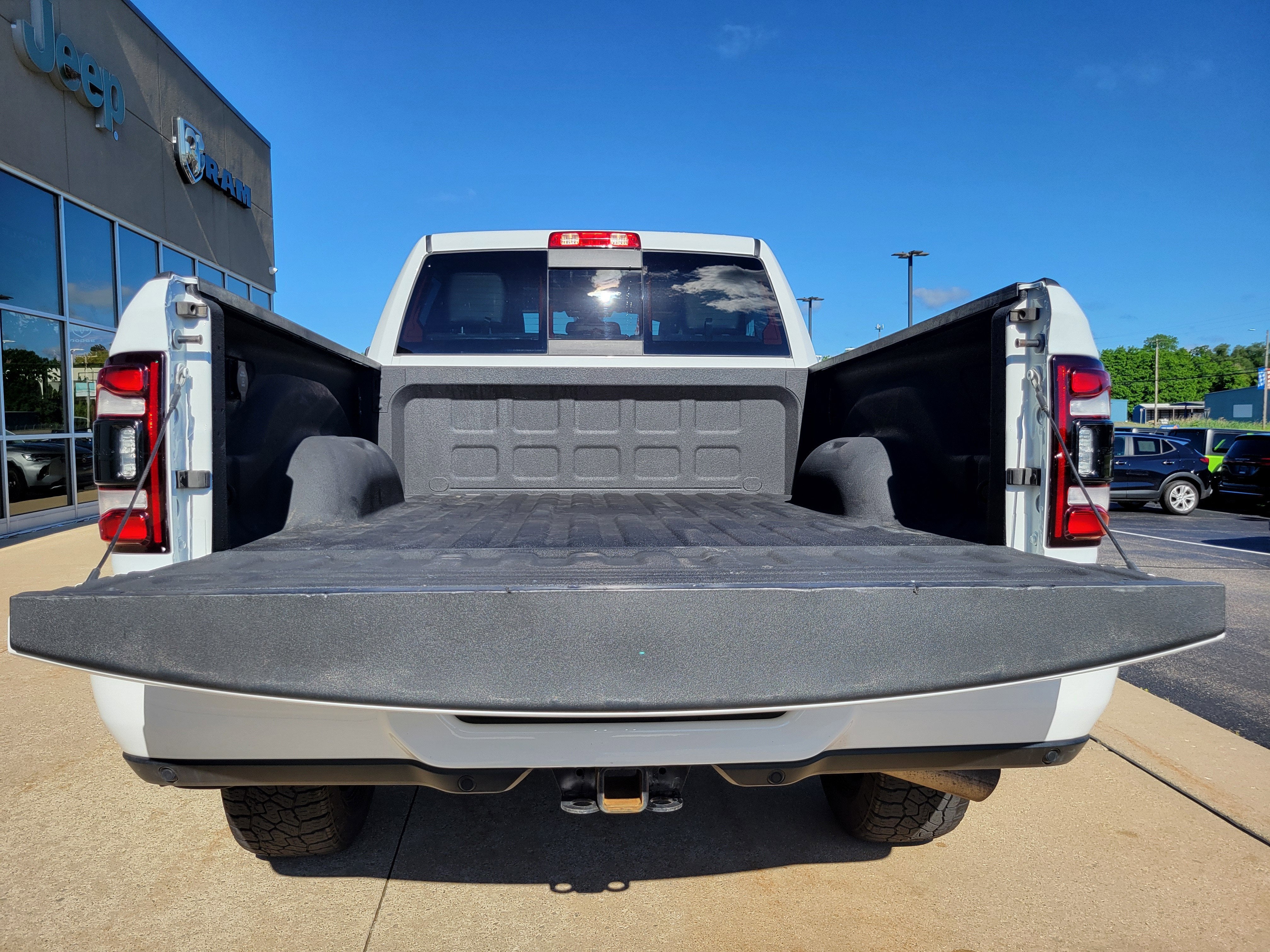 2024 RAM 2500 Laramie Crew Cab 4x4 6'4' Box