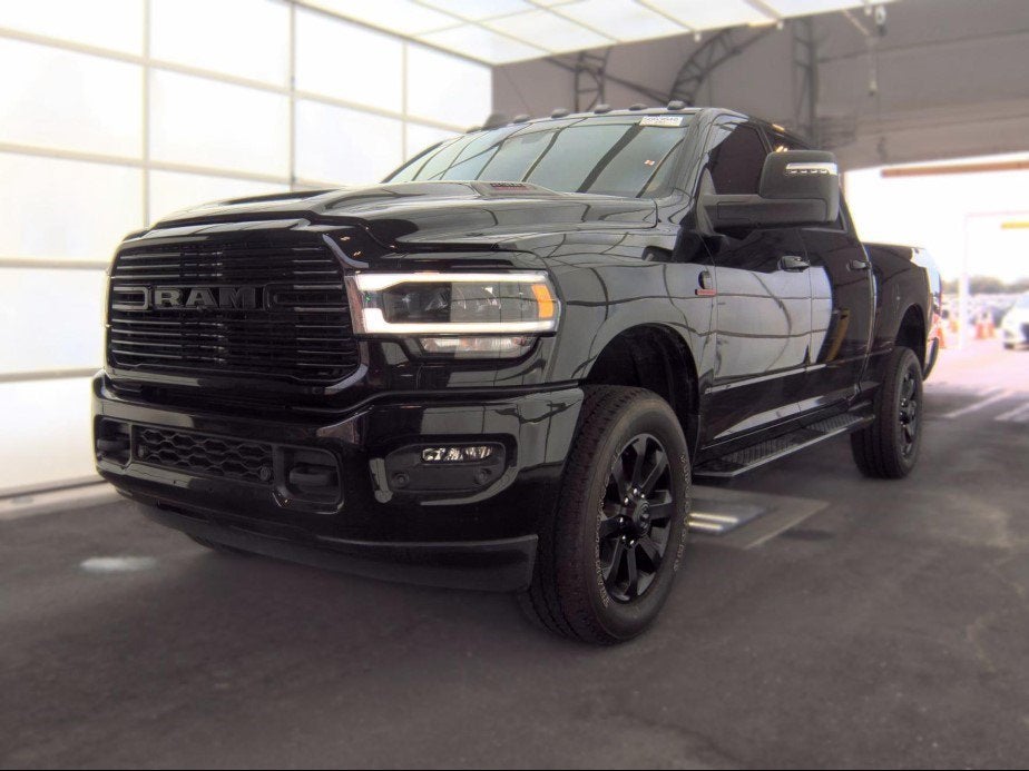 2024 RAM 2500 Laramie Crew Cab 4x4 6'4' Box