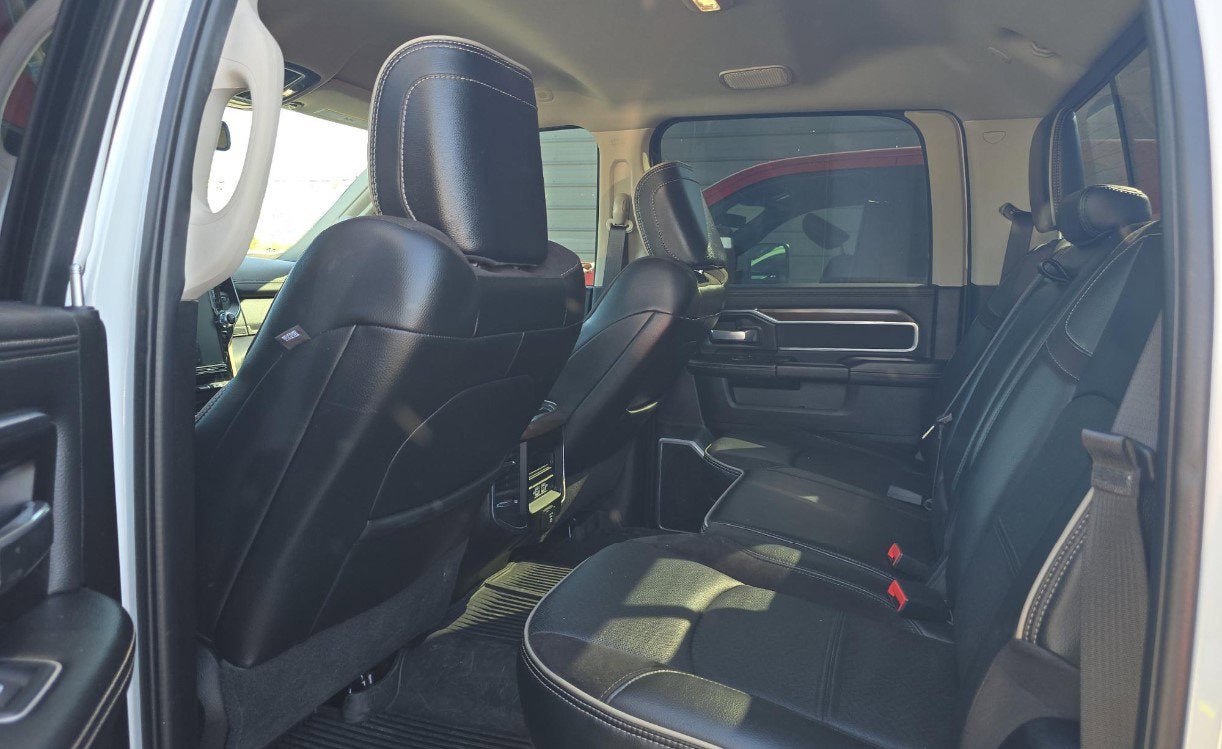 2023 RAM 2500 Laramie Crew Cab 4x4 6'4' Box