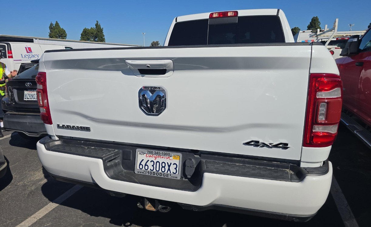 2023 RAM 2500 Laramie Crew Cab 4x4 6'4' Box