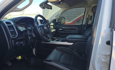 2023 RAM 2500 Laramie Crew Cab 4x4 6'4' Box