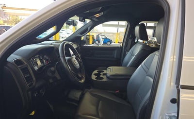 2022 RAM 2500 Tradesman Crew Cab 4x4 8' Box