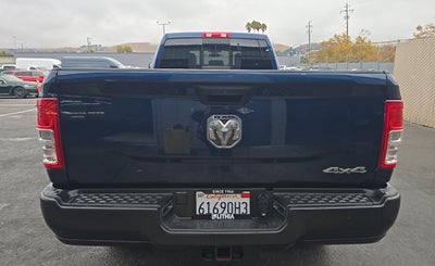 2022 RAM 2500 Tradesman Crew Cab 4x4 8' Box