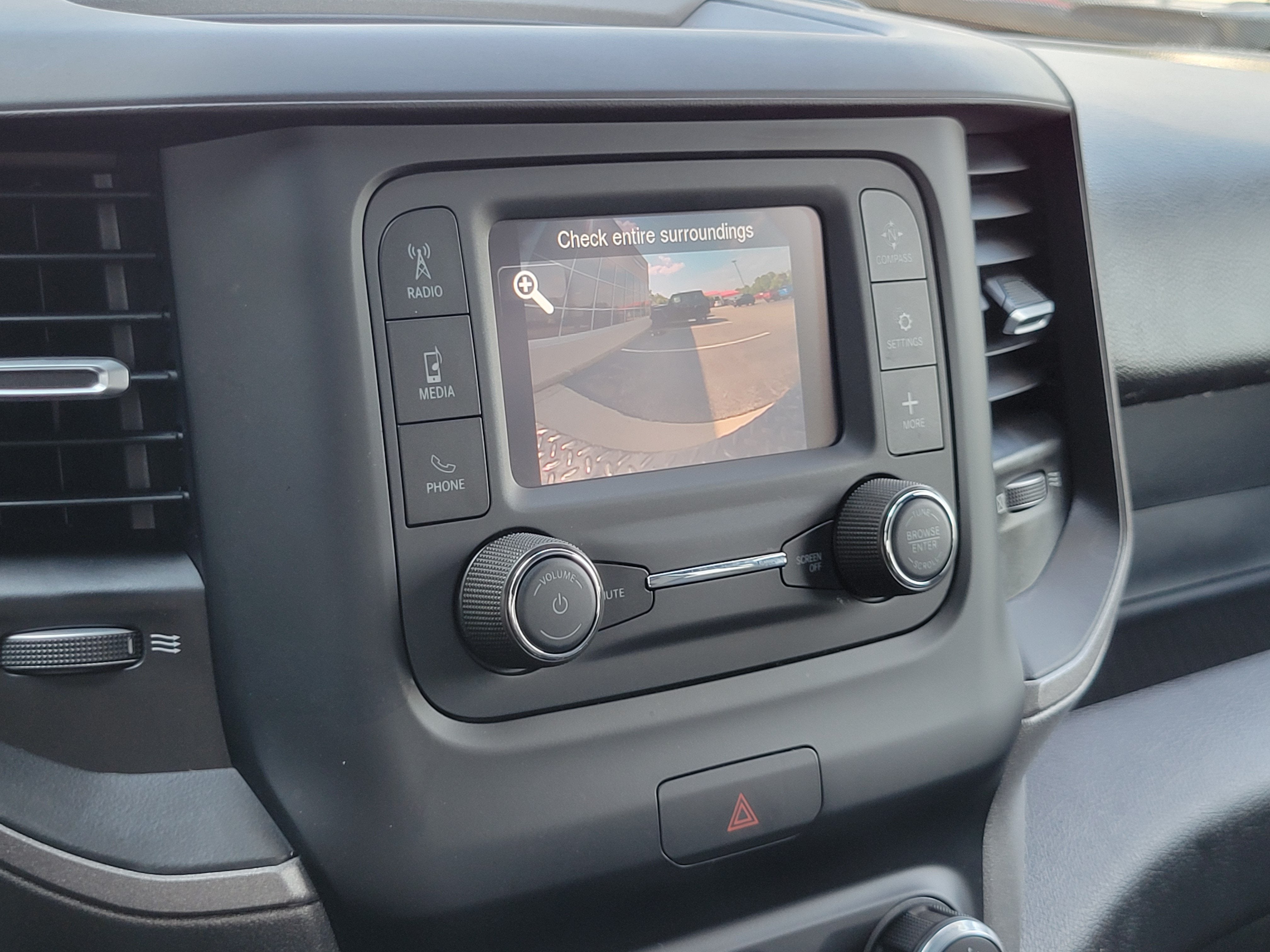 2024 RAM 2500 Tradesman Crew Cab 4x4 8' Box