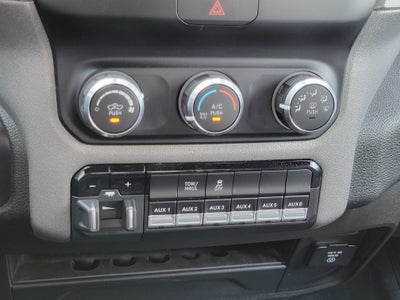 2024 RAM 2500 Tradesman Crew Cab 4x4 8' Box