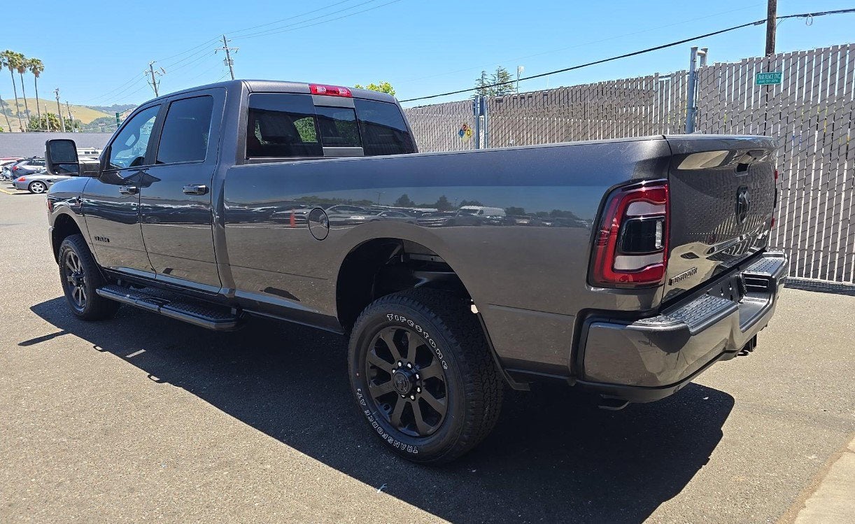 2024 RAM 2500 Big Horn Crew Cab 4x4 8' Box