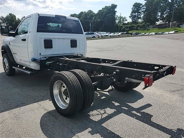 2024 RAM 4500 Chassis Tradesman/SLT