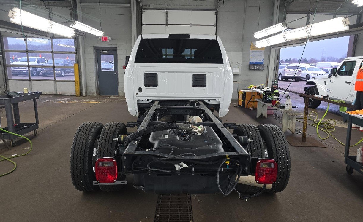 2025 RAM 4500 Chassis Tradesman/Big Horn