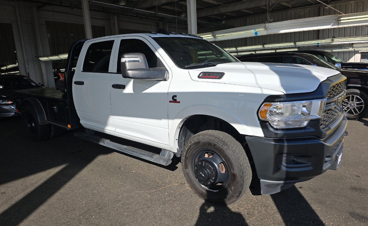 2024 RAM 3500 Chassis Tradesman