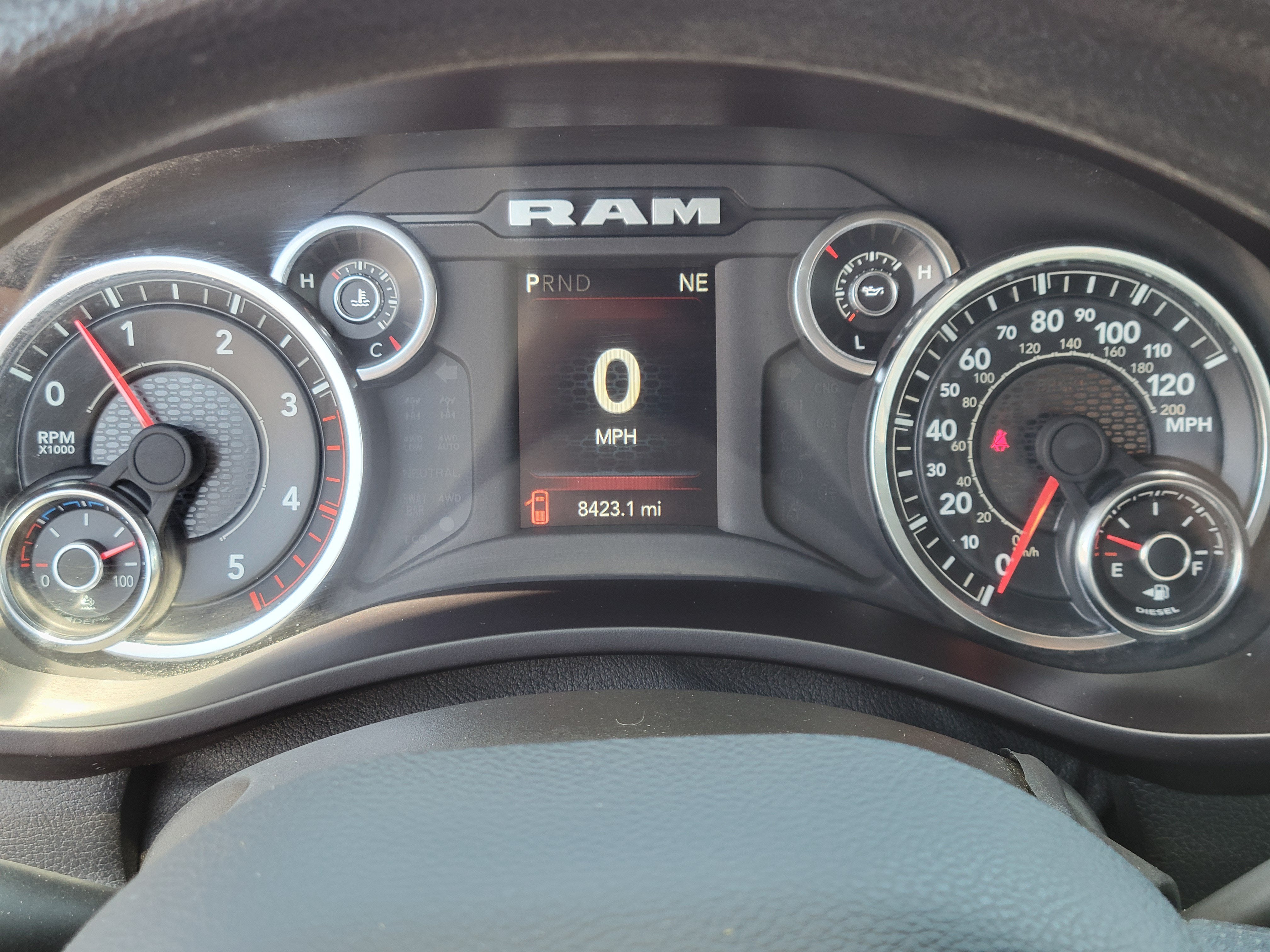 2023 RAM 3500 Chassis Tradesman/SLT