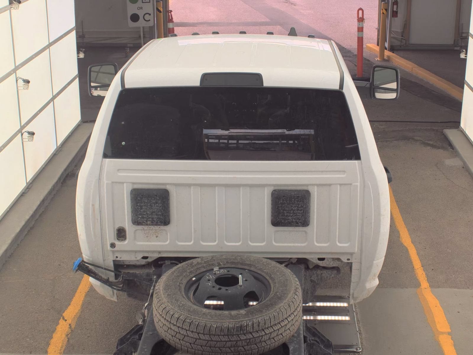 2025 RAM 3500 Chassis Tradesman/Big Horn