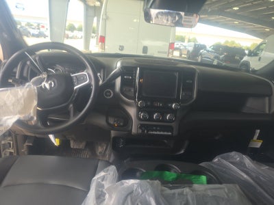 2025 RAM 3500 Chassis Tradesman/Big Horn