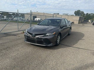 2020 Toyota Camry LE Hybrid