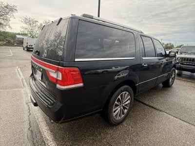 2017 Lincoln Navigator L Select